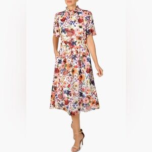 NWT Julia Jordan Floral Midi Dress